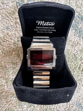 Metro Silver Digital Watch with Red Display Model WW001